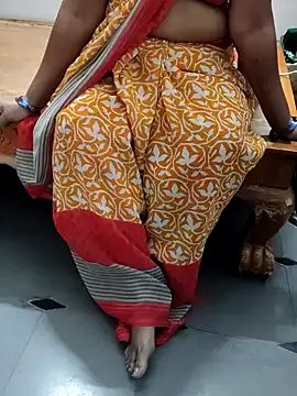 Snapshot of laxmitelugu78 chatting on January 26, 1:36 pm laxmitelugu78 online show from January 26, 1:36 pm