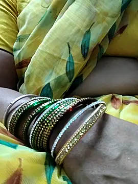 Snapshot of laxmitelugu78 chatting on March 9, 2:21 pm laxmitelugu78 online show from March 9, 2:21 pm