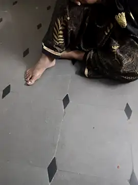 Snapshot of laxmitelugu78 chatting on January 24, 8:32 pm laxmitelugu78 online show from January 24, 8:32 pm