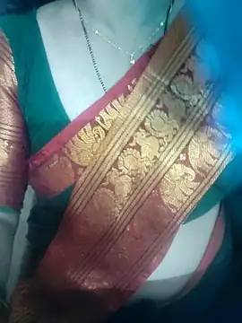 Snapshot of laxmitelugu78 chatting on November 7, 5:06 pm laxmitelugu78 online show from November 7, 5:06 pm