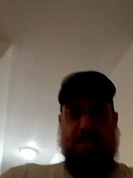 Snapshot of mrcox420 chatting on February 28, 3:48 am mrcox420 online show from February 28, 3:48 am