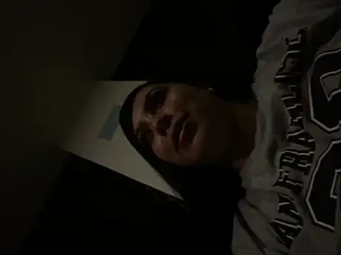 Snapshot of Im-Allysoon chatting on February 9, 3:43 am Im-Allysoon online show from February 9, 3:43 am