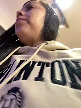 Snapshot of Im-Allysoon chatting on January 28, 1:49 pm Im-Allysoon online show from January 28, 1:49 pm