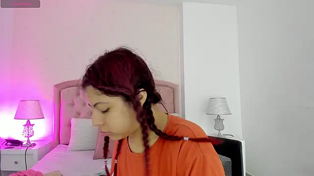 Kendall  Fox online show from October 27, 6:03 am