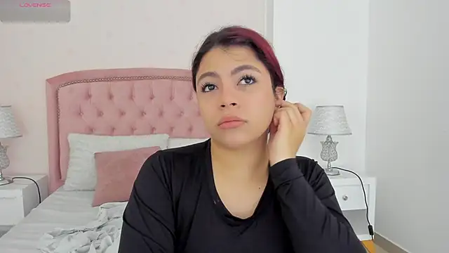 Kendall  Fox online show from November 22, 6:56 am