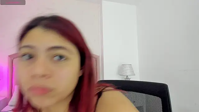 Kendall  Fox online show from November 7, 7:35 am