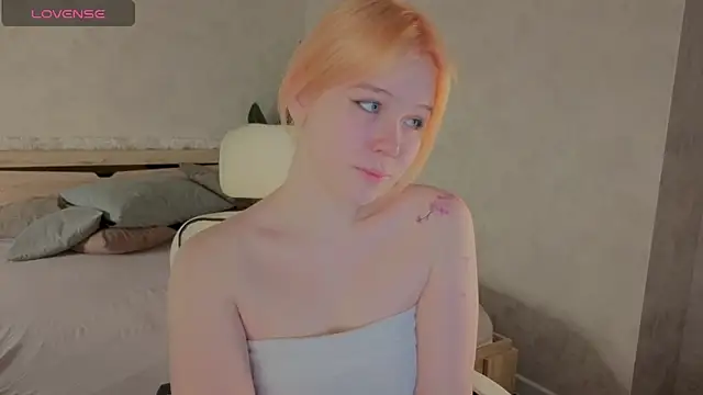 Amy Kimberlly online show from December 21, 12:13 am