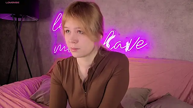 Amy Kimberlly online show from November 9, 12:03 am