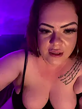 Snapshot of AnastasiaCumowa chatting on December 13, 8:26 pm AnastasiaCumowa online show from December 13, 8:26 pm