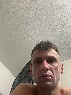 sexyhotstud12 online show from February 26, 7:55 am