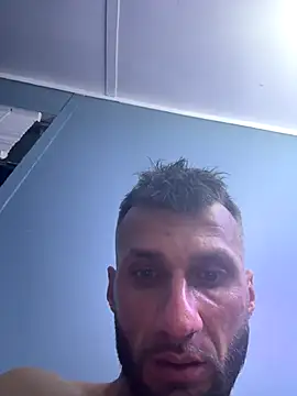 sexyhotstud12 online show from December 15, 7:03 am