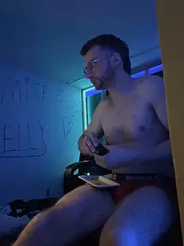 sexyhotstud12 online show from March 18, 7:22 am