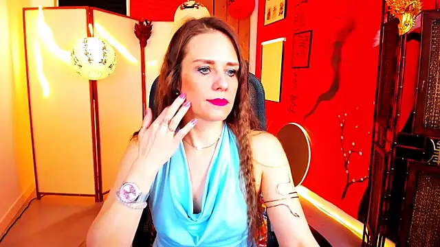 EmiliaBedy online show from March 28, 9:10 am