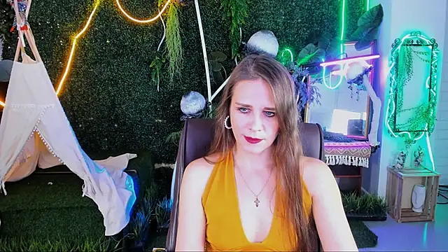 EmiliaBedy online show from November 15, 9:13 am