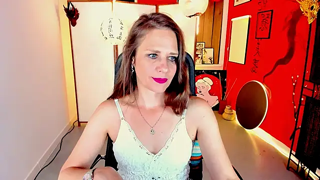 EmiliaBedy online show from June 3, 9:21 am