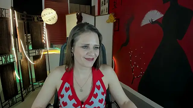 Snapshot of EmiliaBedy chatting on March 4, 3:15 pm EmiliaBedy online show from March 4, 3:15 pm