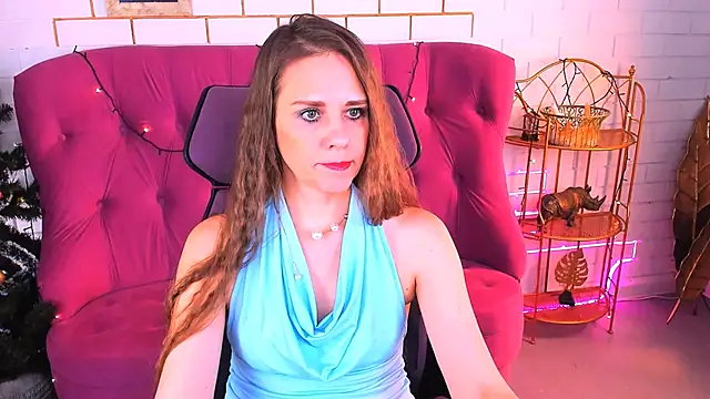 EmiliaBedy online show from February 1, 9:07 am