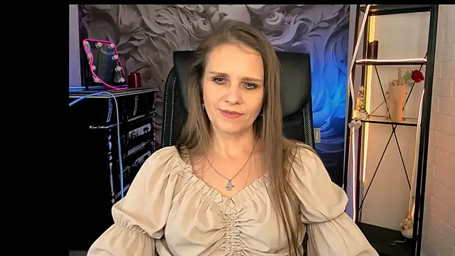 Snapshot of EmiliaBedy chatting on March 19, 3:19 pm EmiliaBedy online show from March 19, 3:19 pm