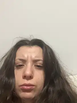 bunnythetailor online show from April 5, 8:04 pm