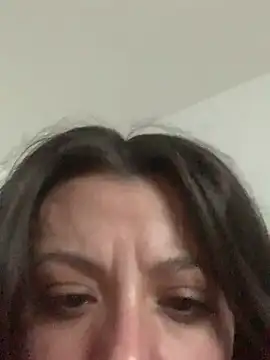bunnythetailor online show from May 3, 5:12 am