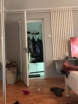 Snapshot of bunnythetailor chatting on January 31, 10:20 am bunnythetailor online show from January 31, 10:20 am