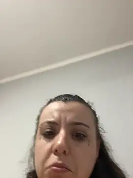 bunnythetailor online show from February 25, 4:29 pm