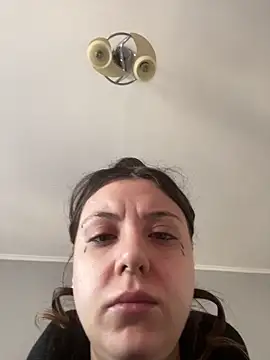 Snapshot of bunnythetailor chatting on February 25, 8:14 am bunnythetailor online show from February 25, 8:14 am