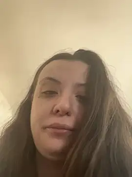 bunnythetailor online show from February 8, 9:29 am