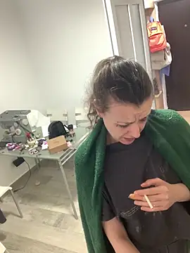 bunnythetailor online show from April 30, 6:31 am