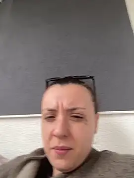 bunnythetailor online show from June 5, 6:18 am