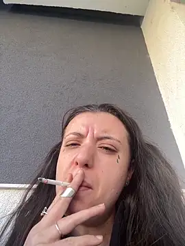 bunnythetailor online show from June 16, 5:40 am