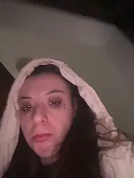 bunnythetailor online show from February 28, 8:36 am