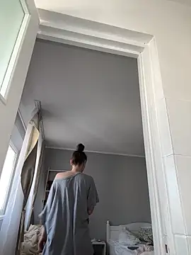 Snapshot of bunnythetailor chatting on February 20, 12:25 pm bunnythetailor online show from February 20, 12:25 pm