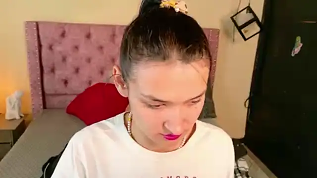 Sofii cutee online show from February 21, 1:02 pm