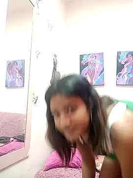 Snapshot of Jenner_Macpherson chatting on February 27, 12:23 pm Jenner Macpherson online show from February 27, 12:23 pm