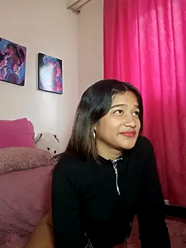 Snapshot of Jenner_Macpherson chatting on February 17, 3:55 pm Jenner Macpherson online show from February 17, 3:55 pm