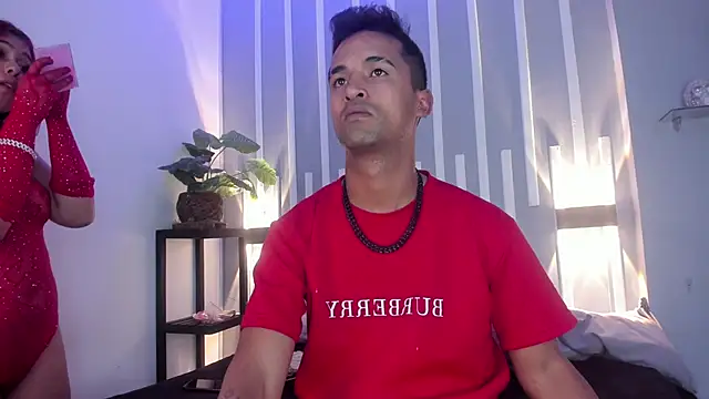 Nikki and Mayk online show from November 19, 3:50 am