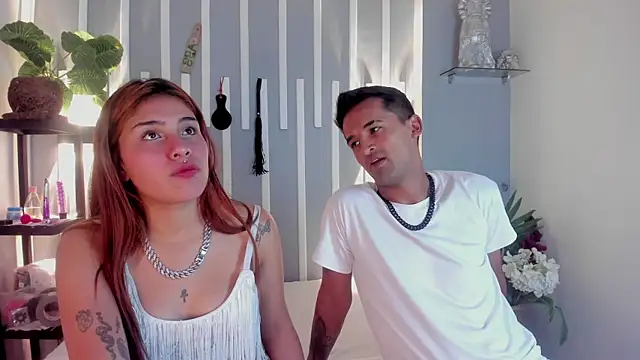 Nikki and Mayk online show from March 5, 2:36 am