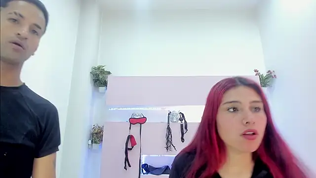 Nikki and Mayk online show from February 11, 2:33 am