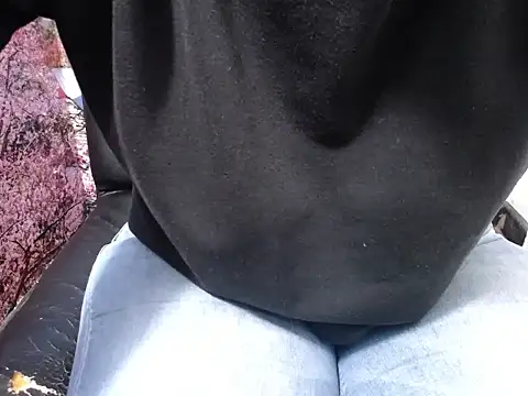 Snapshot of susy_pervertt chatting on November 11, 3:07 pm susy pervertt online show from November 11, 3:07 pm