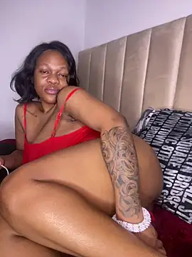 Boneca25 online show from March 4, 11:34 pm