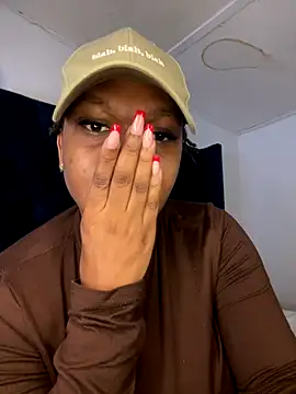 Snapshot of Boneca25 chatting on October 19, 6:16 am Boneca25 online show from October 19, 6:16 am