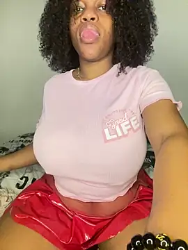 Boneca25 online show from November 30, 8:48 am