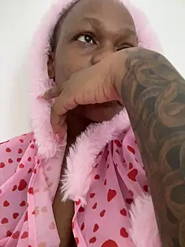 Boneca25 online show from February 16, 9:41 am