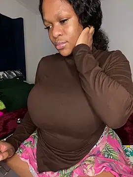 Snapshot of Boneca25 chatting on October 16, 11:51 am Boneca25 online show from October 16, 11:51 am