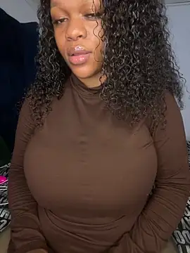 Boneca25 online show from November 11, 6:08 am