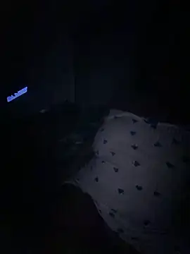 Boneca25 online show from March 6, 8:48 pm