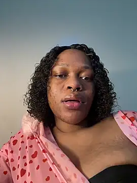 Snapshot of Boneca25 chatting on June 29, 4:17 pm Boneca25 online show from June 29, 4:17 pm