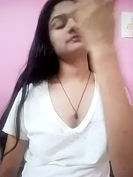 Tanu-00 online show from October 5, 6:31 pm