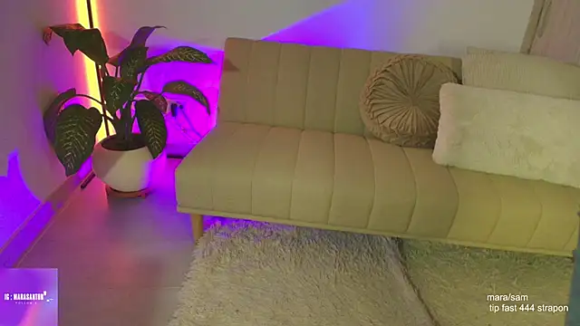 Mara Santoro online show from November 14, 11:08 pm